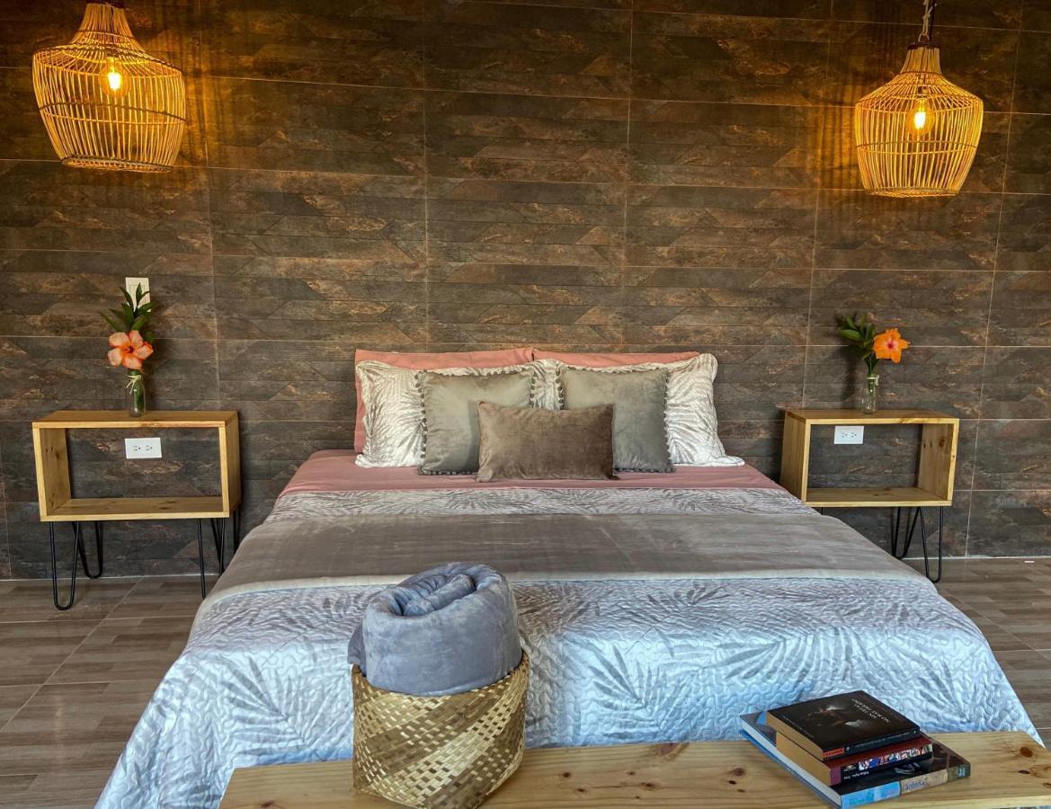 Cabanas Con Jacuzzi Y Chimenea - Casa Floral, Marinilla Eksteriør bilde