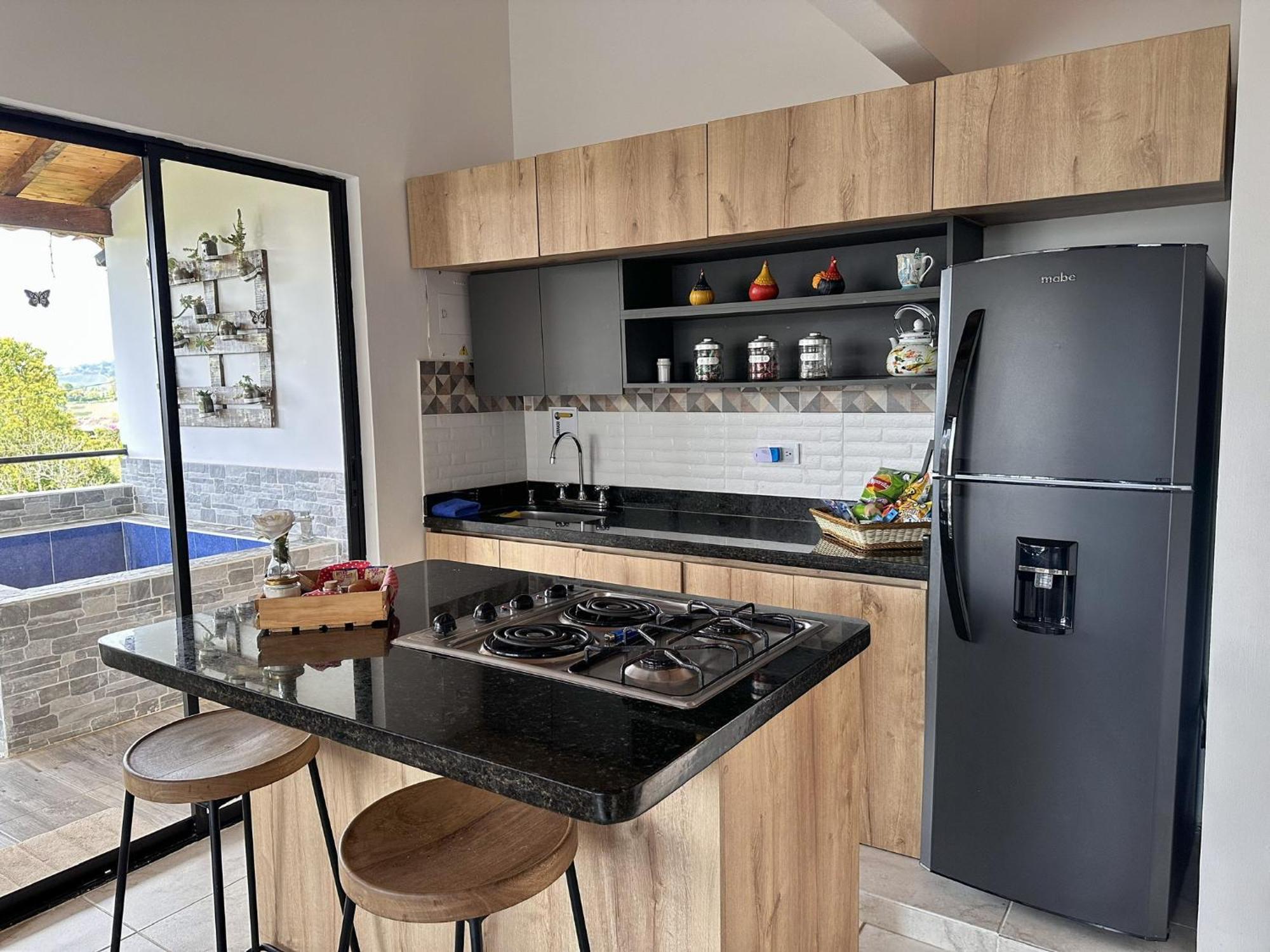 Cabanas Con Jacuzzi Y Chimenea - Casa Floral, Marinilla Eksteriør bilde