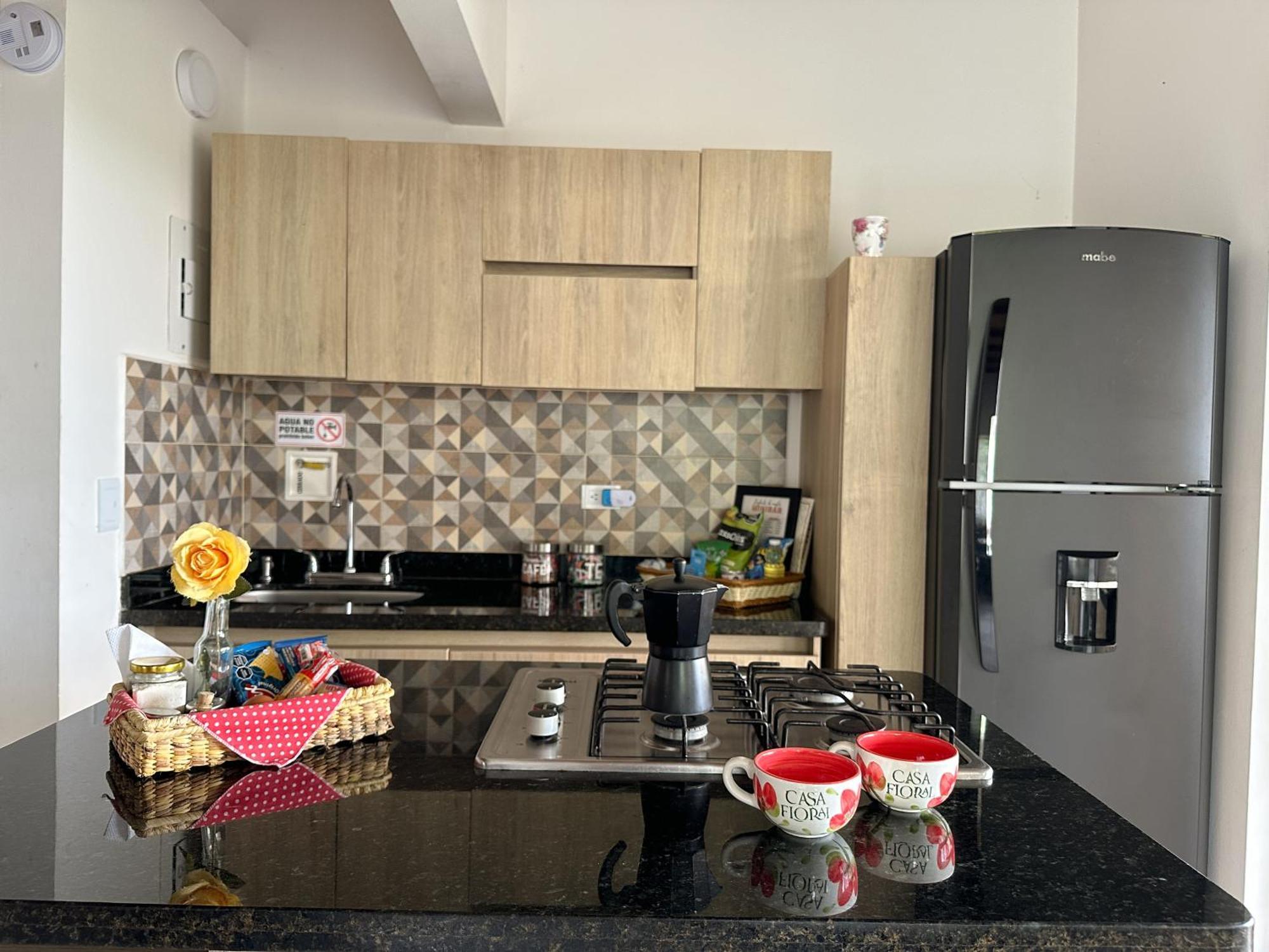 Cabanas Con Jacuzzi Y Chimenea - Casa Floral, Marinilla Eksteriør bilde